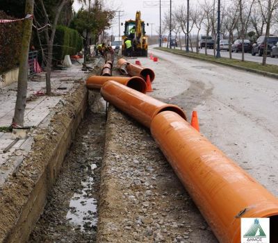 Με γοργούς ρυθμούς υλοποιείται το έργο κατασκευής δικτύου ομβρίων υδάτων, προϋπολογισμού 222.000,00 ευρώ